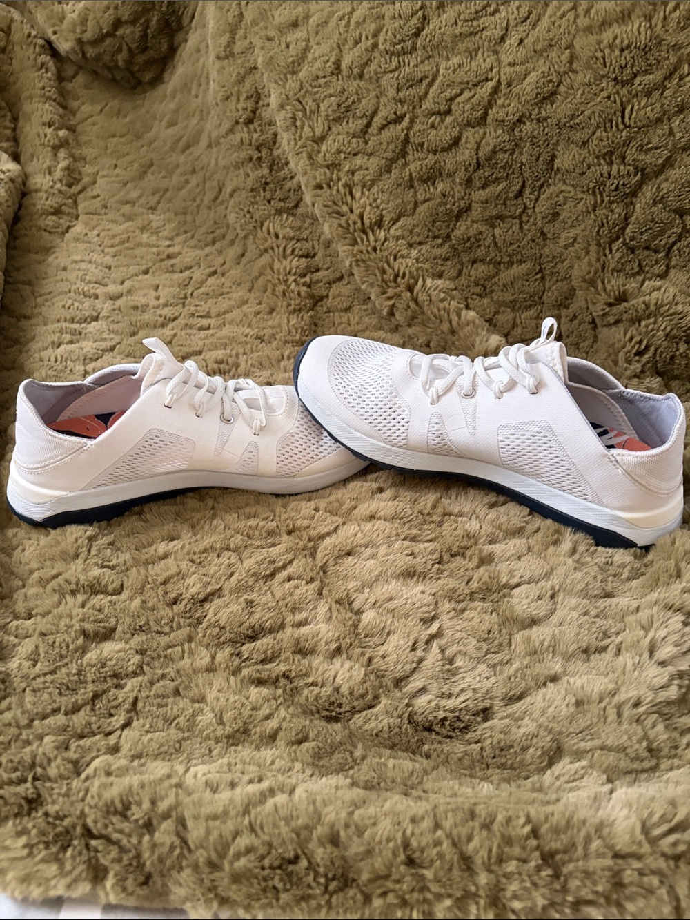OluKai Women's White Knit Athletic Sneakers with Navy Outsole